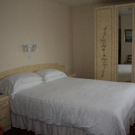 Talana Hotel Ст. Хейлир Джерси Экстерьер фото